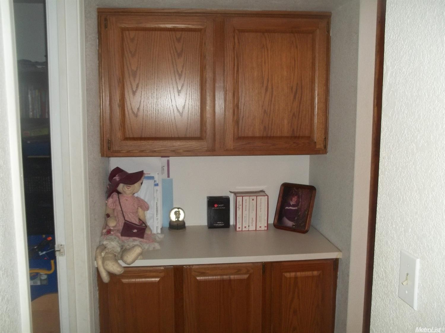 1110 Wizard Ln, Modesto, CA 95351 photo 8
