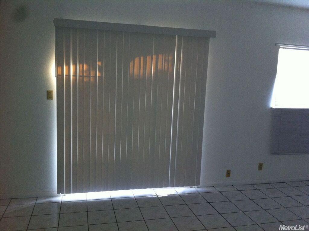 1638 Vicksburg St, Modesto, CA 95351 photo 4