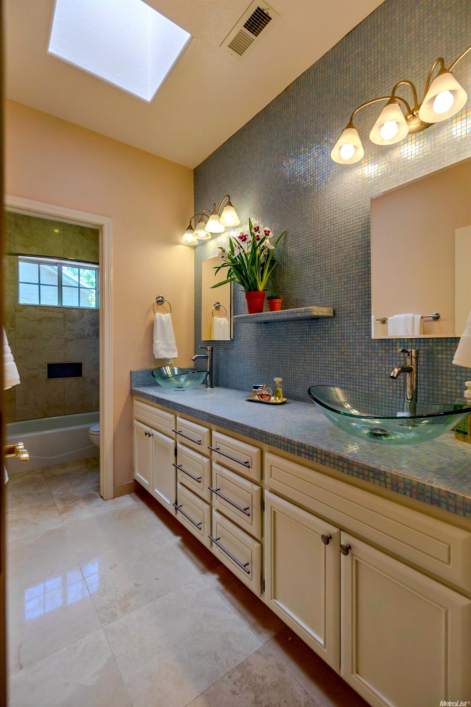 2201 Lassen Pl, Davis, CA 95616 photo 24
