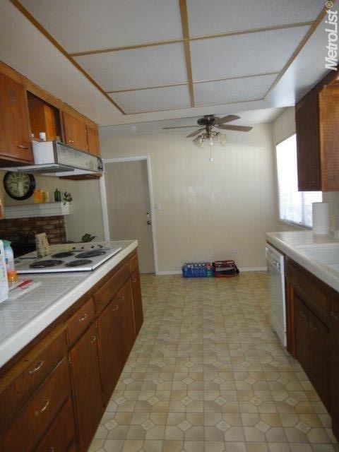 905 Kevin Ct, Modesto, CA 95350 photo 3