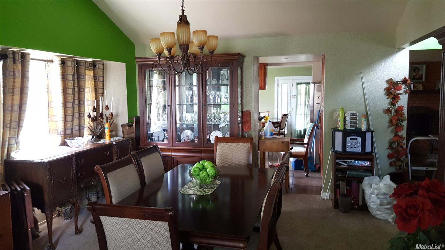 2608 Floyd Ave, Modesto, CA 95355 photo 4