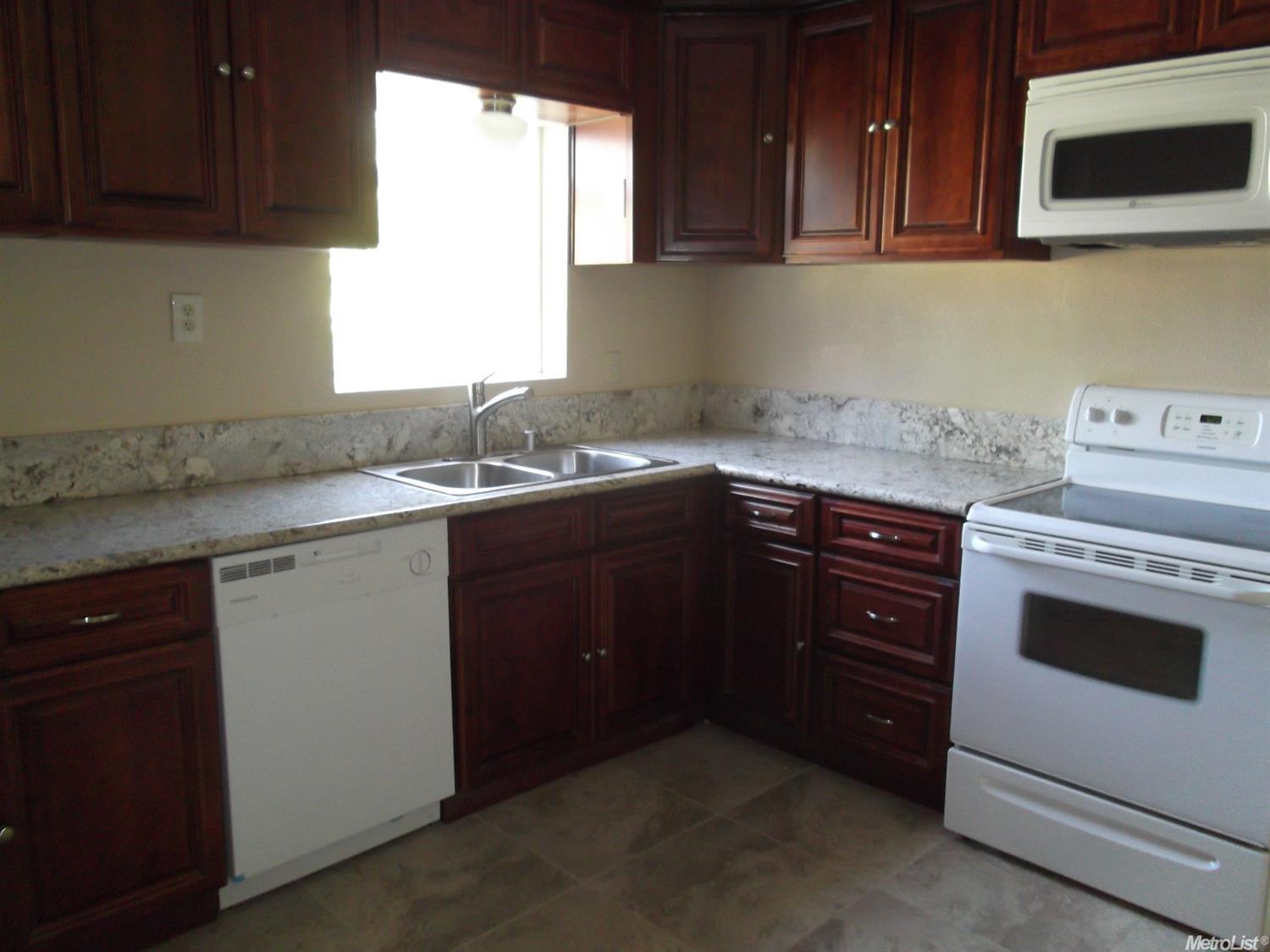 2432 Walnut, Carmichael, CA 95608 photo 5