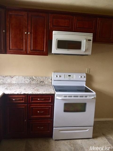 2432 Walnut, Carmichael, CA 95608 photo 6