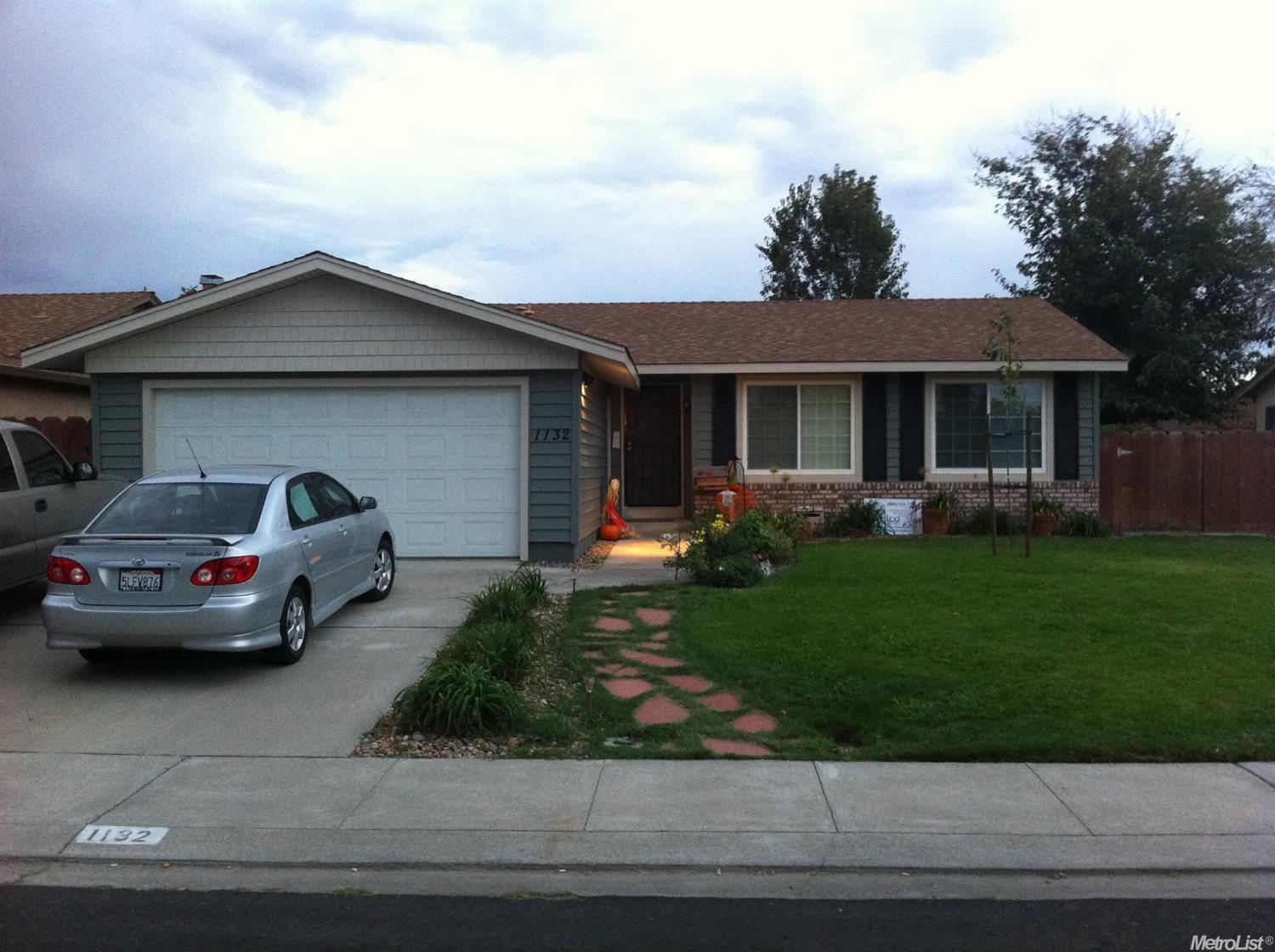 1132 Rusher St, Tracy, CA 95376 photo 1
