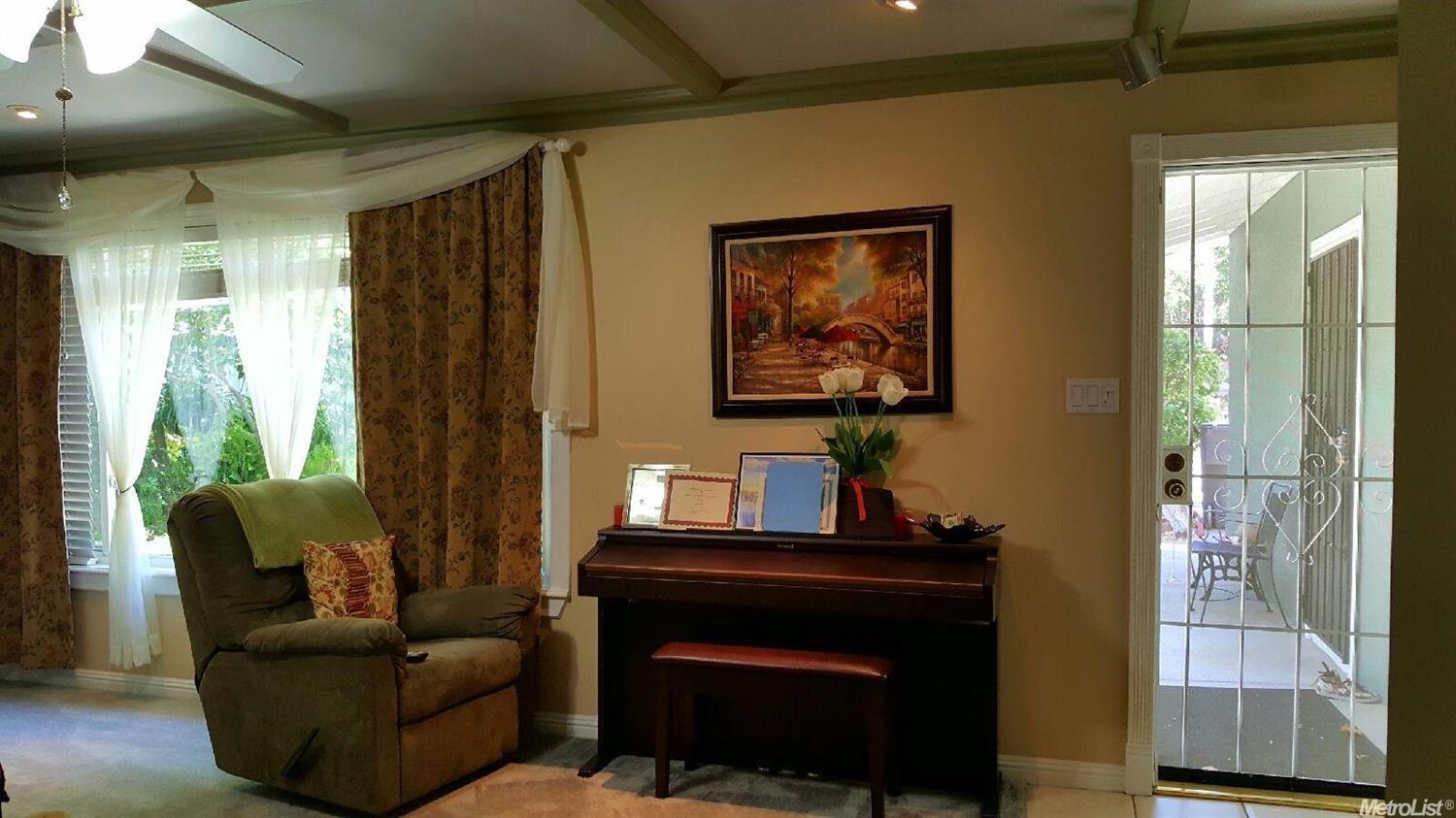 280 S Tracy Blvd, Tracy, CA 95376 photo 2