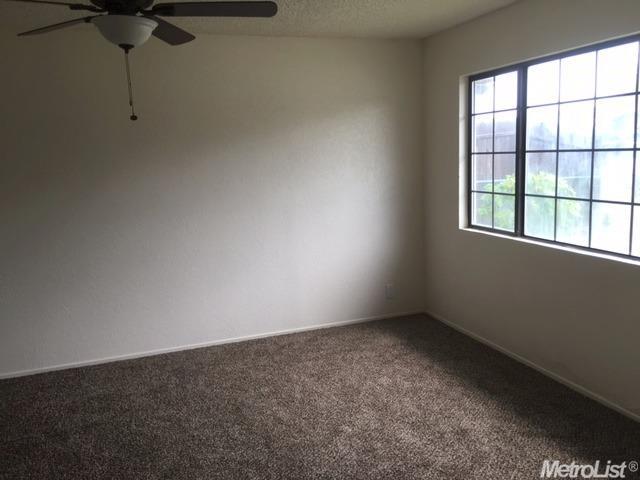 823 Ebbetts Ave, Manteca, CA 95337 photo 10