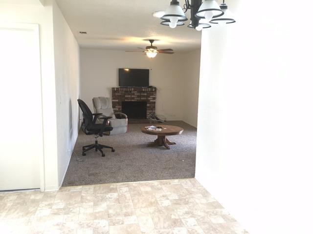 823 Ebbetts Ave, Manteca, CA 95337 photo 2