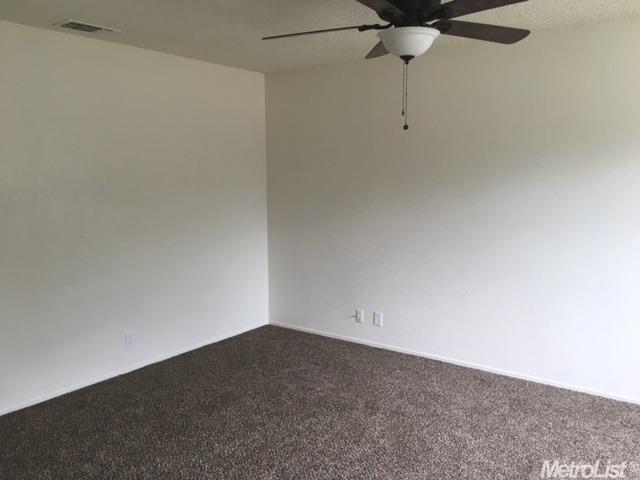 823 Ebbetts Ave, Manteca, CA 95337 photo 11