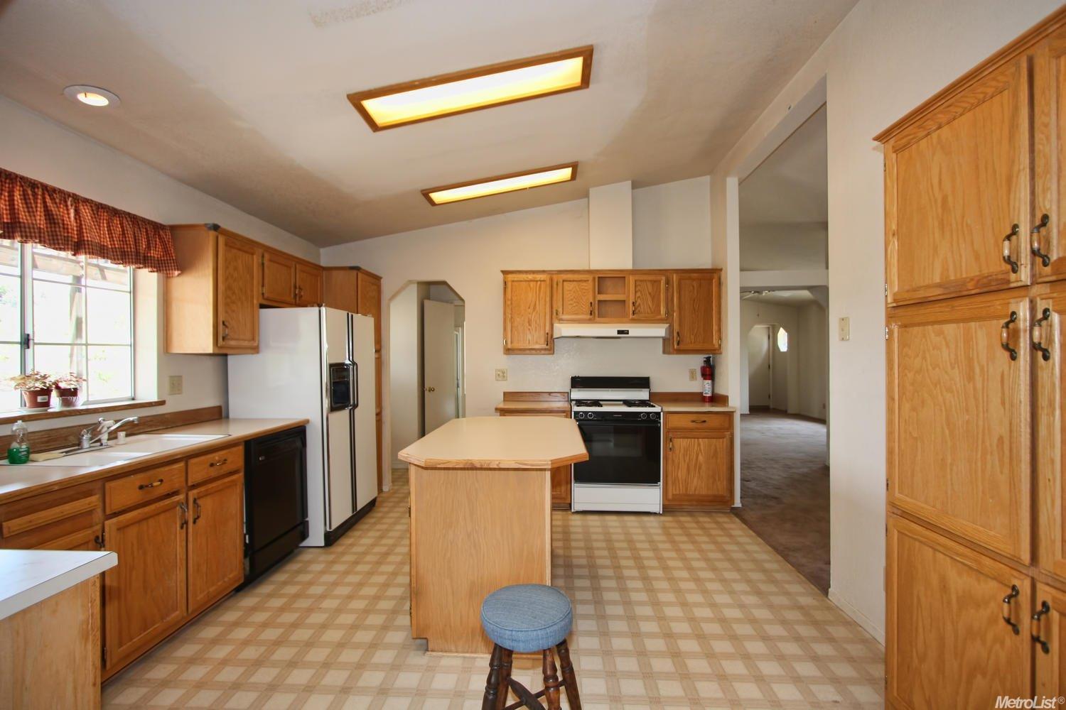 16919 Aubrey Ln, Jackson, CA 95642 photo 10