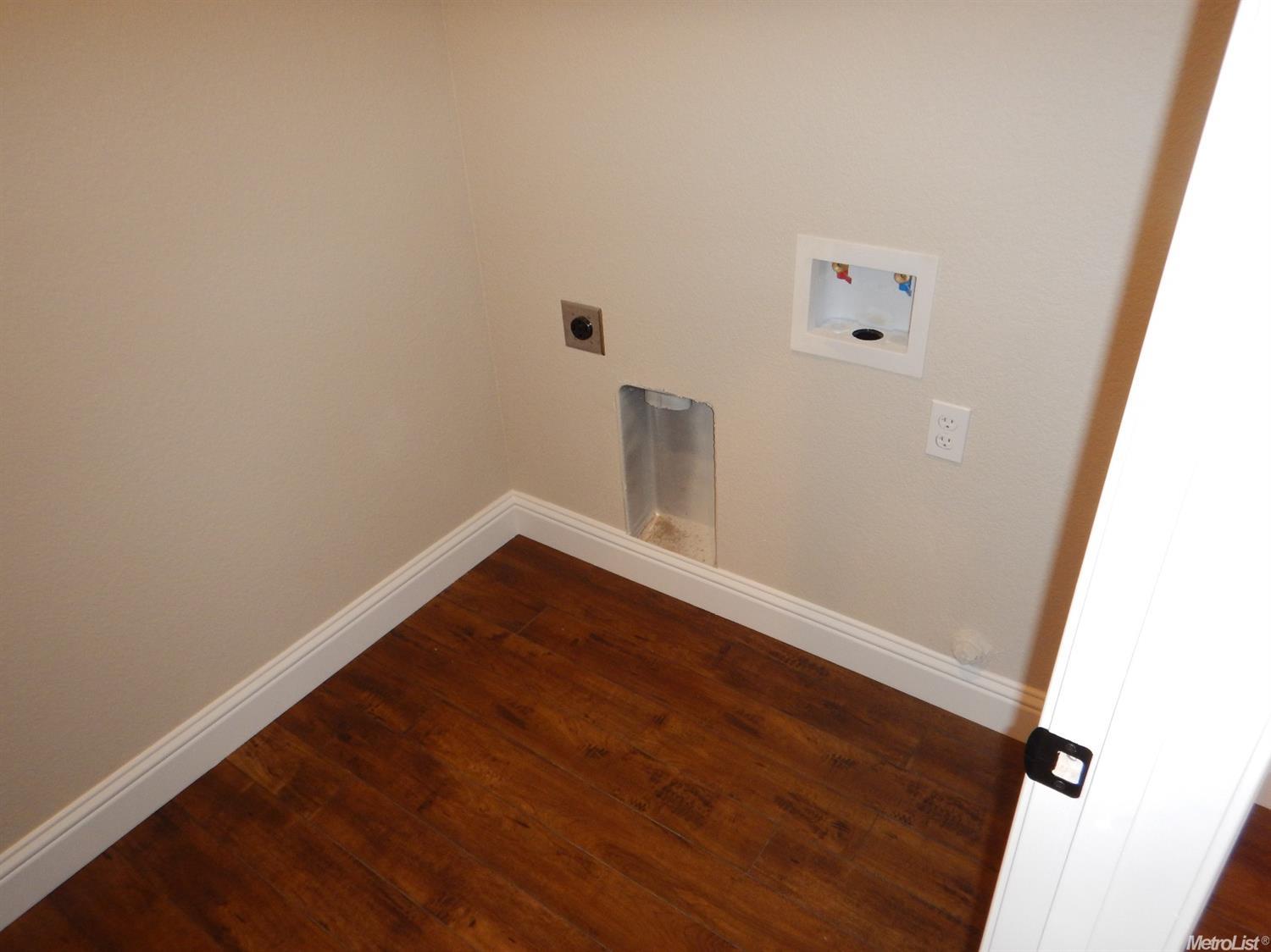 1258 Maxim Dr, Ceres, CA 95307 photo 7