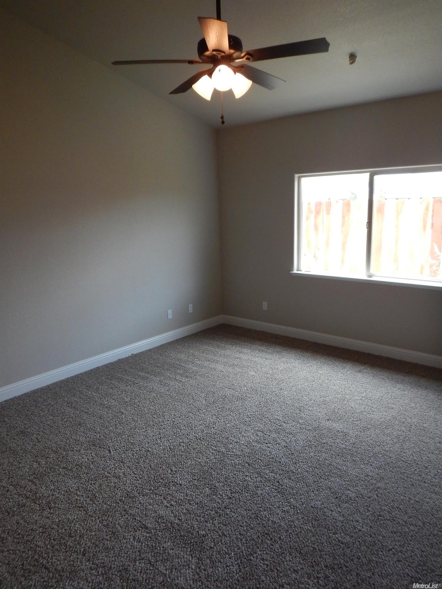 1258 Maxim Dr, Ceres, CA 95307 photo 9
