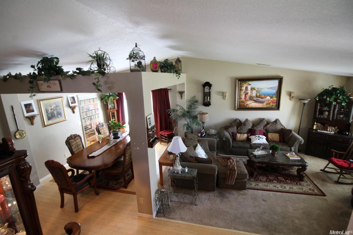1236 Stonum Ln, Manteca, CA 95337 photo 3