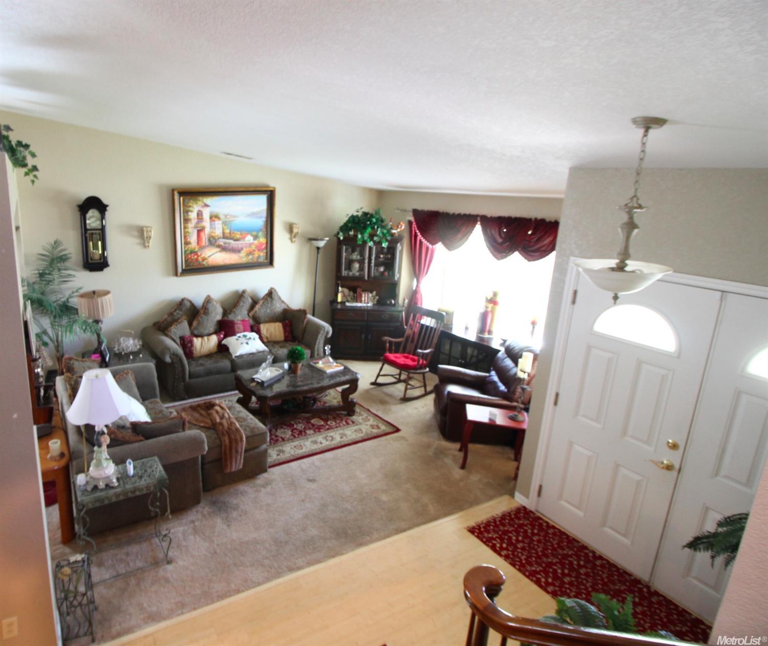 1236 Stonum Ln, Manteca, CA 95337 photo 4
