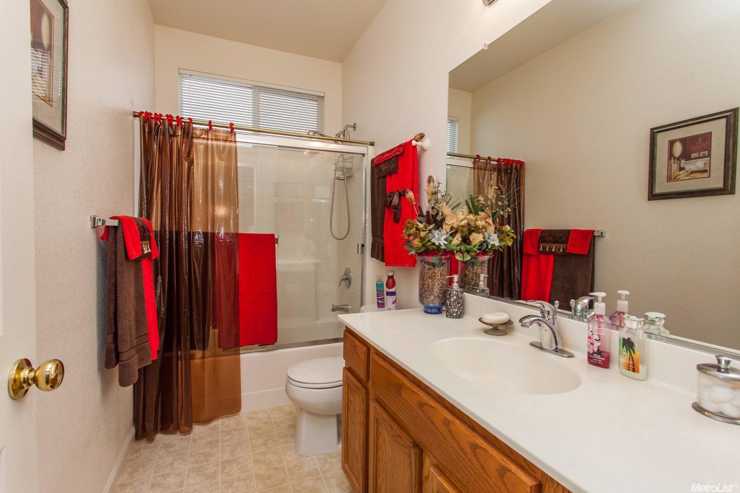 13414 Pipestone St, Lathrop, CA 95330 photo 11