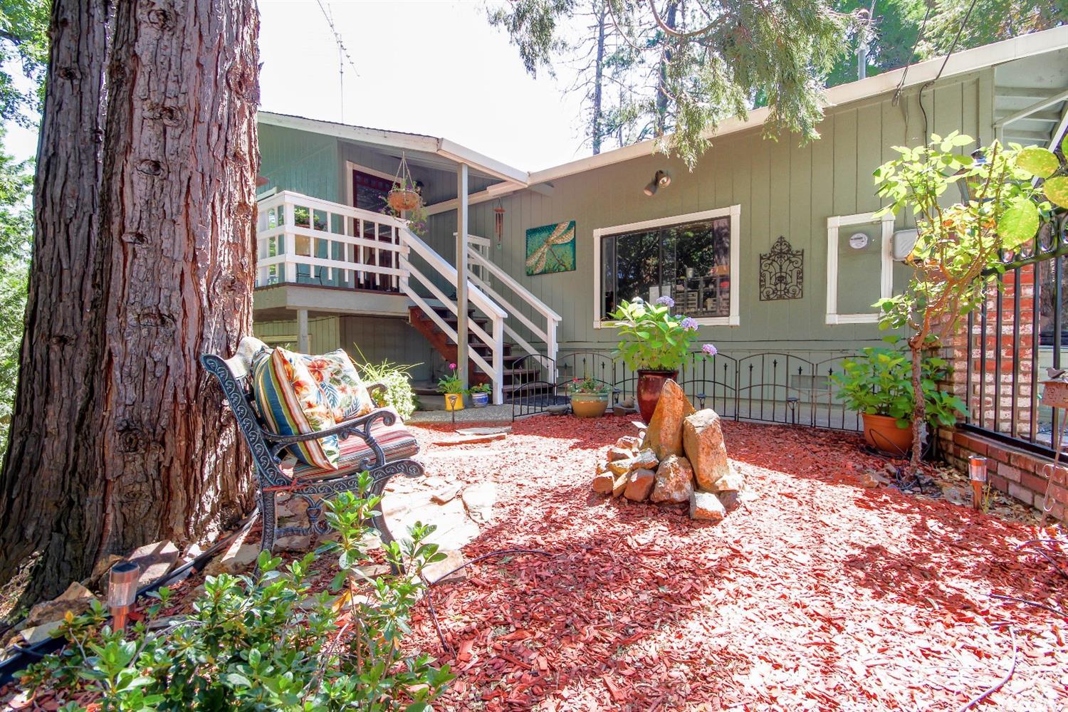 431 Debbie Ct, Placerville, CA 95667 photo 3