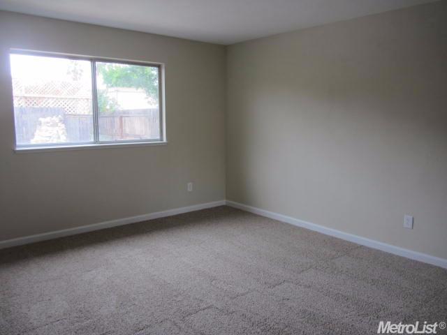 5633 Vall Ct, Carmichael, CA 95608 photo 13