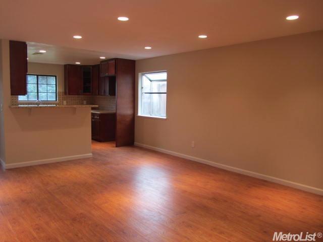 5633 Vall Ct, Carmichael, CA 95608 photo 9