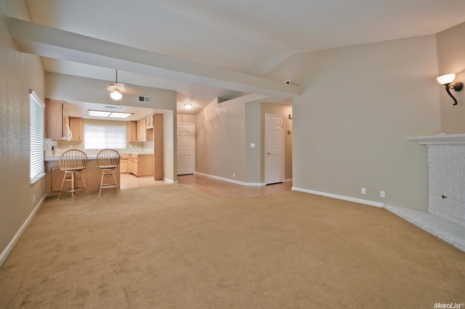 1005 Jayhawk Way, Modesto, CA 95358 photo 9