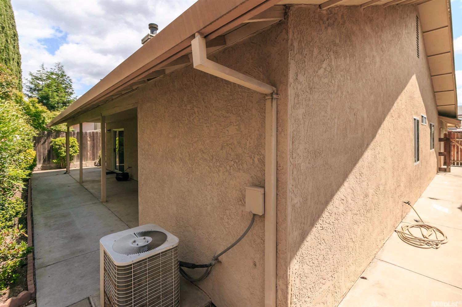 1005 Jayhawk Way, Modesto, CA 95358 photo 25