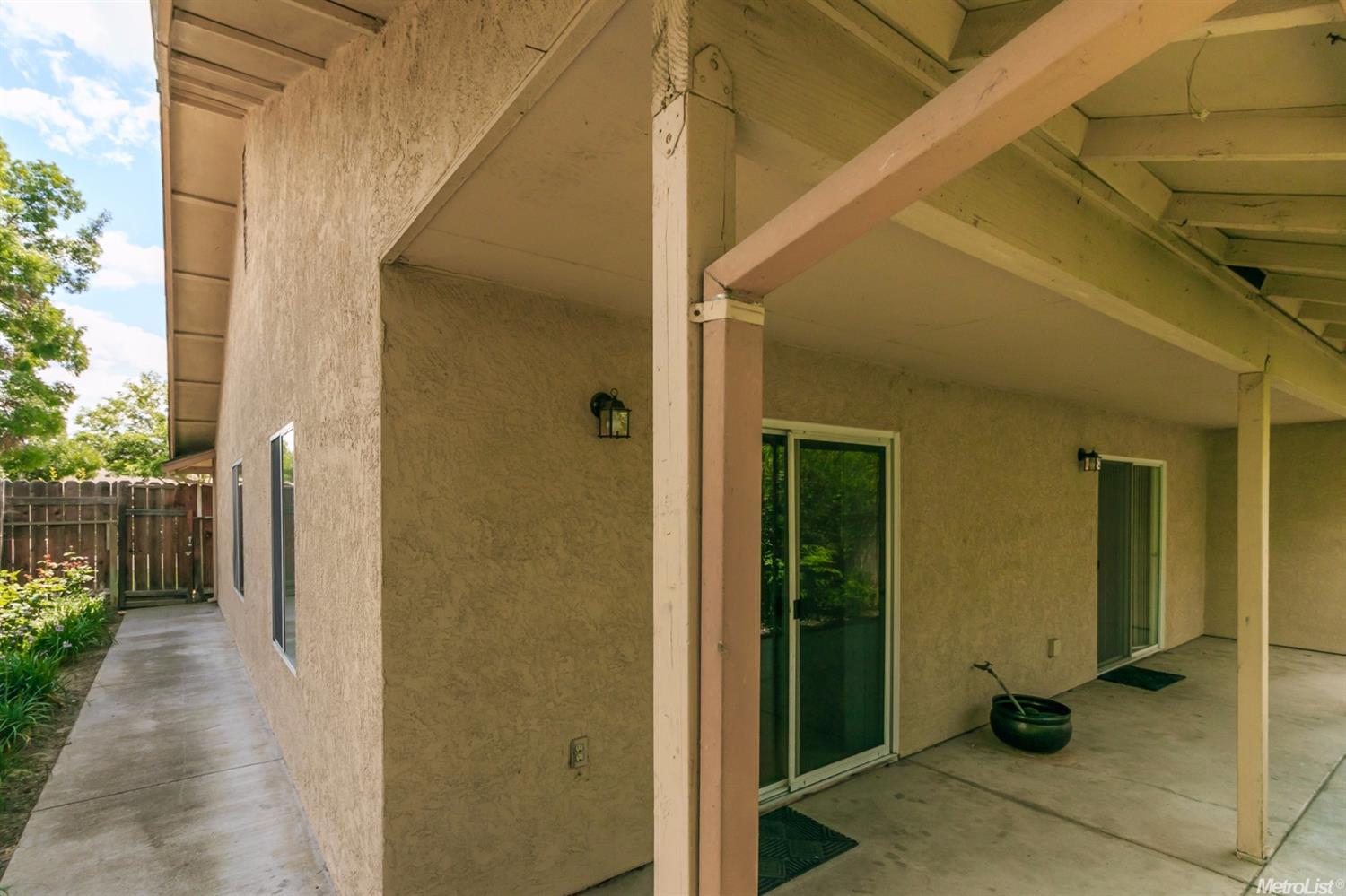 1005 Jayhawk Way, Modesto, CA 95358 photo 23