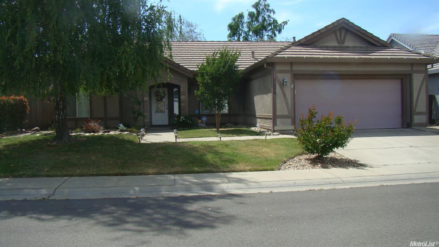 116 Silver Pne, Galt, CA 95632 photo 1
