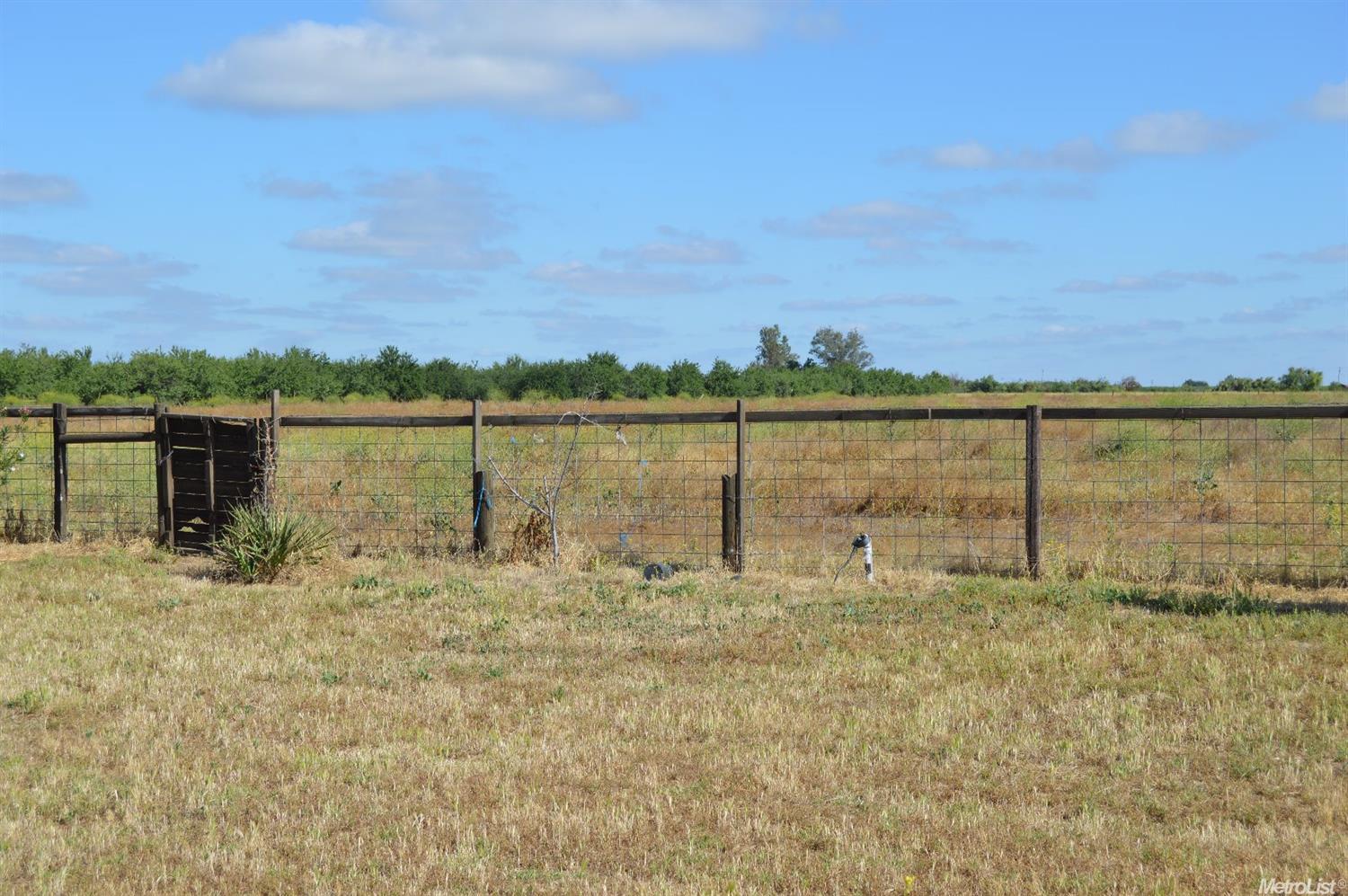 Undisclosed, Madera, CA 93637 photo 6