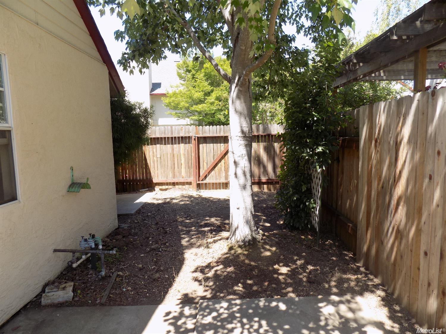 3804 Olivebranch Ln, Carmichael, CA 95608 photo 20