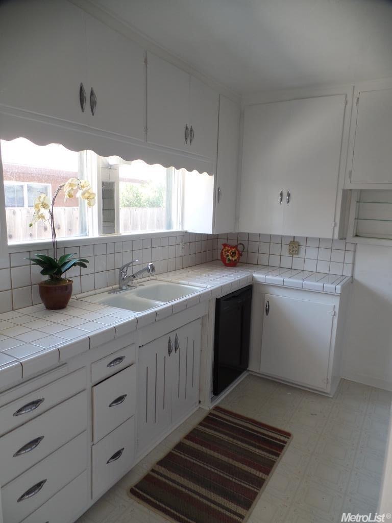 2213 4th St, Hughson, CA 95326 photo 10
