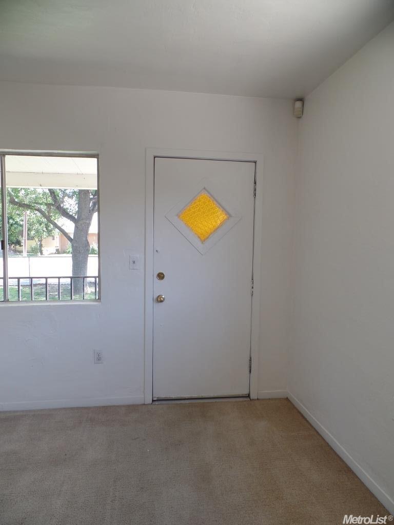 2213 4th St, Hughson, CA 95326 photo 7