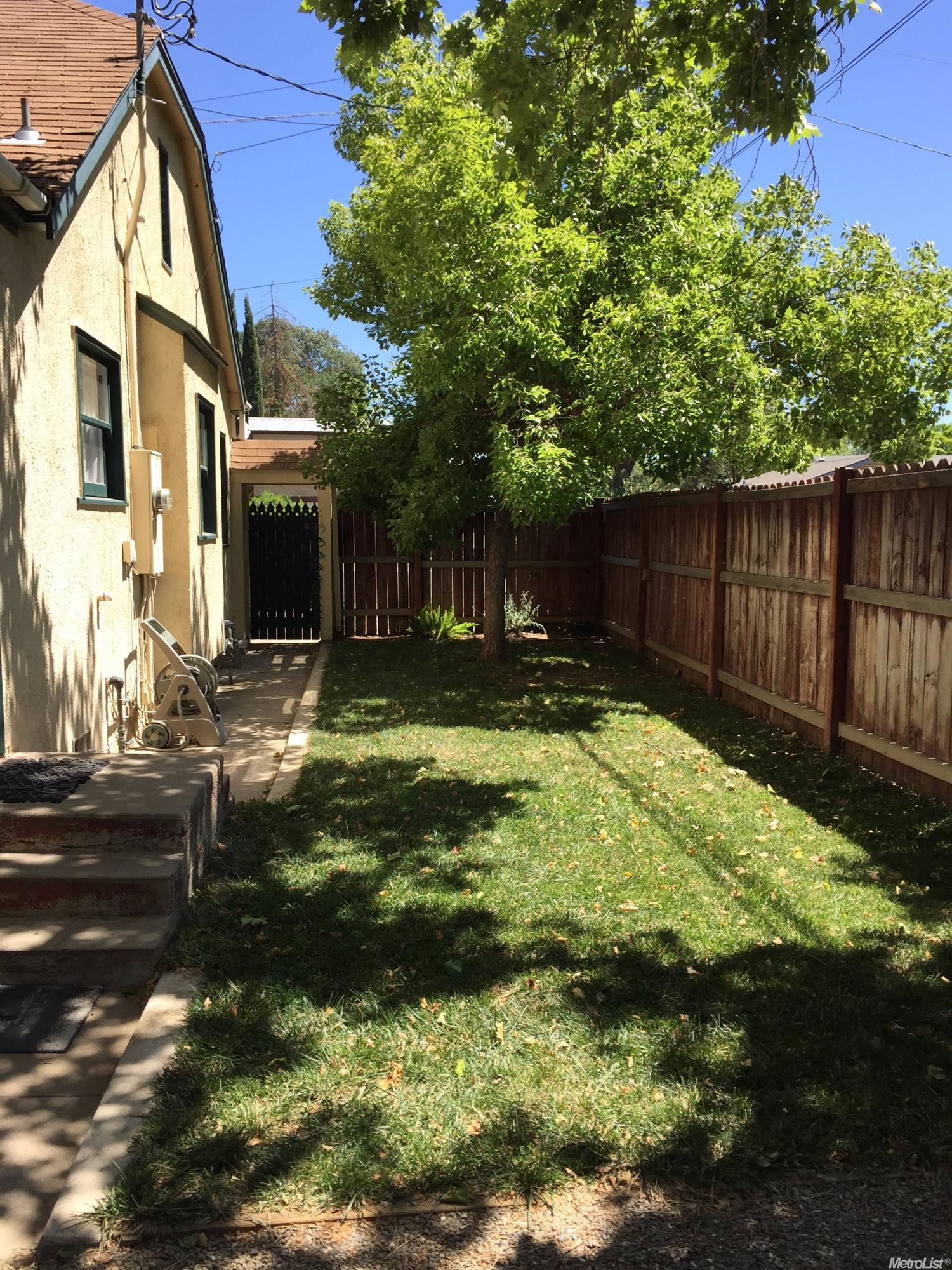 325 J St, Patterson, CA 95363 photo 25