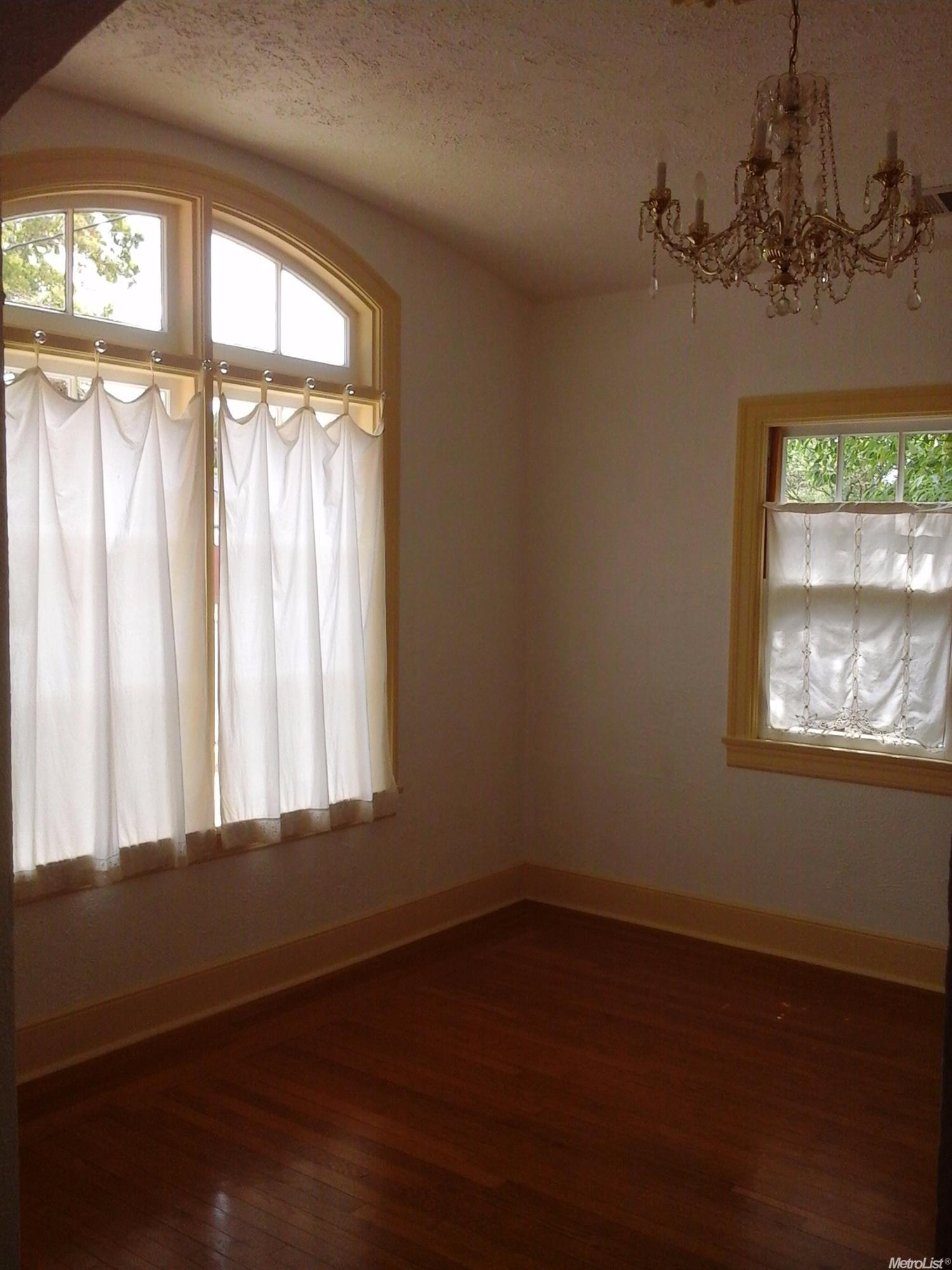 325 J St, Patterson, CA 95363 photo 5