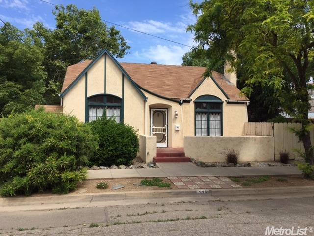 325 J St, Patterson, CA 95363 photo 1
