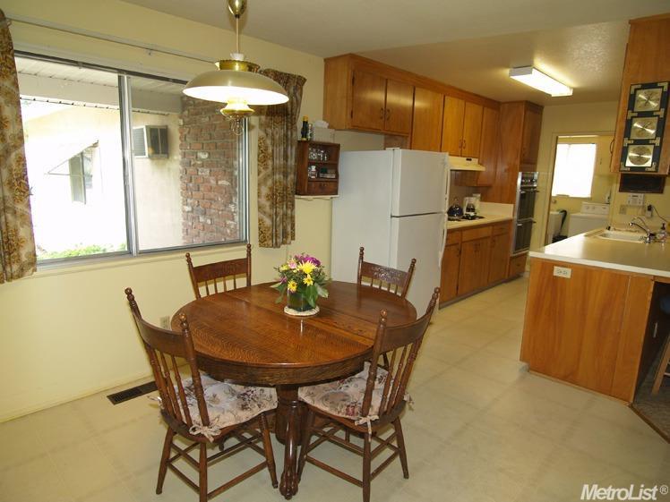 1508 Crestview Dr, Modesto, CA 95355 photo 11