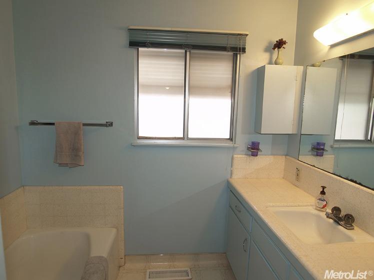 1508 Crestview Dr, Modesto, CA 95355 photo 19