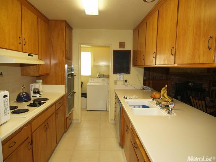 1508 Crestview Dr, Modesto, CA 95355 photo 9
