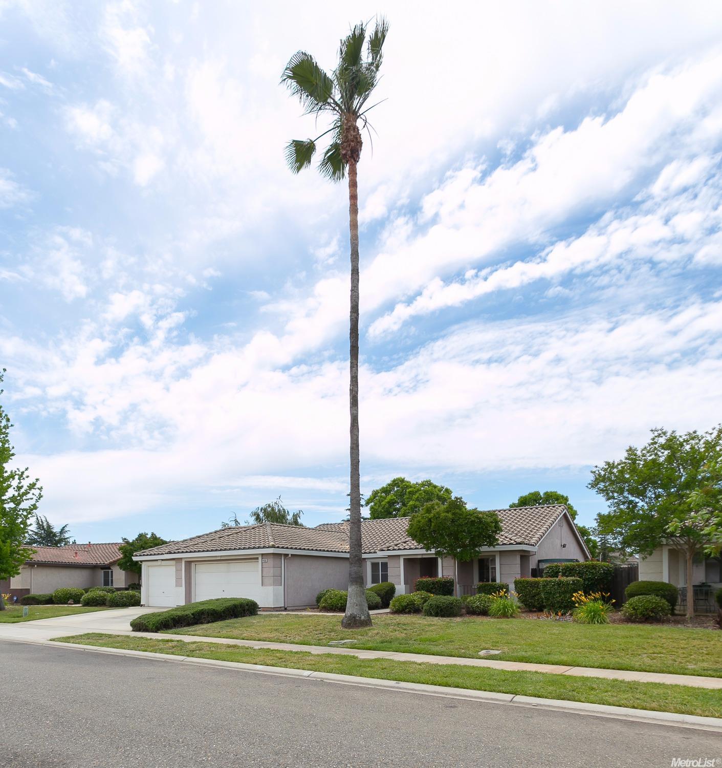 4456 Dusham Cir, Mather, CA 95655 photo 3