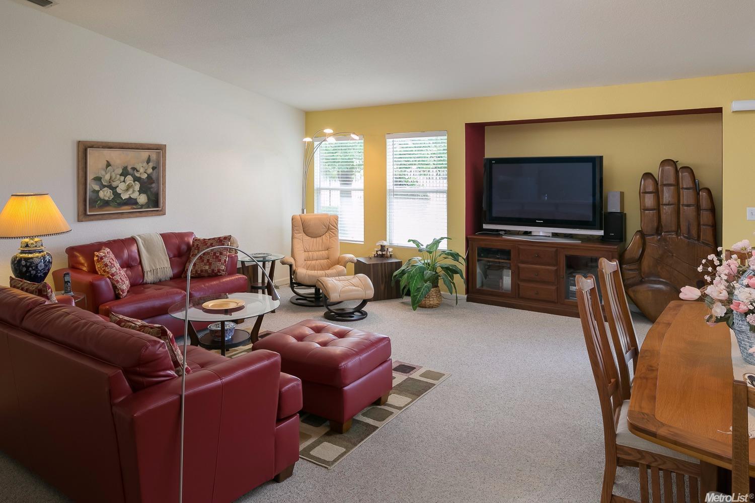 4456 Dusham Cir, Mather, CA 95655 photo 4