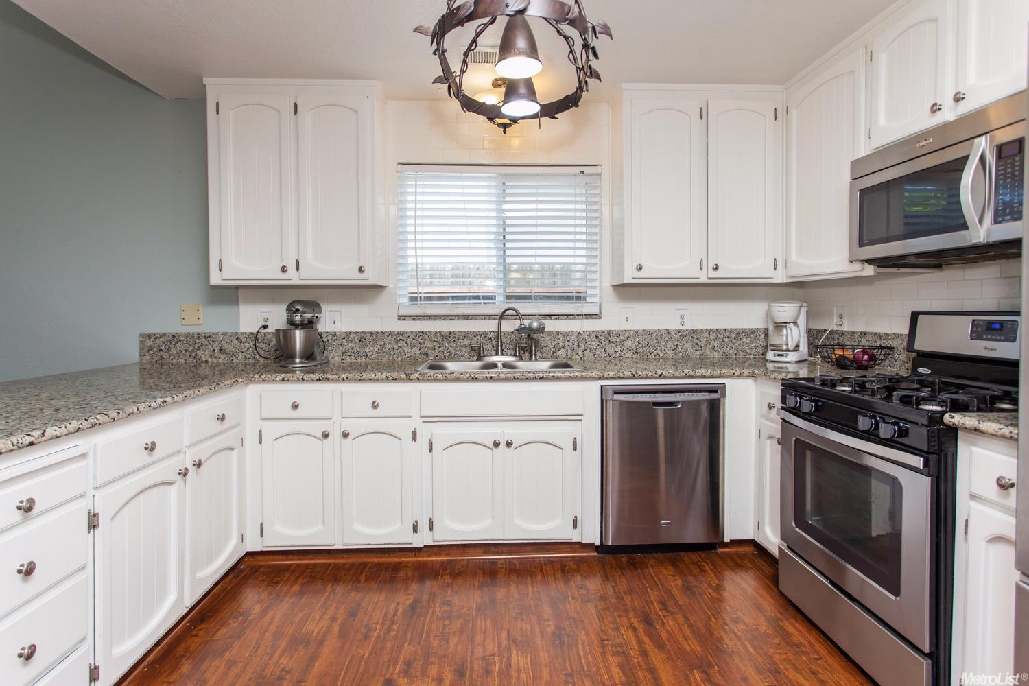 3601 Carson Oak Dr, Modesto, CA 95355 photo 5