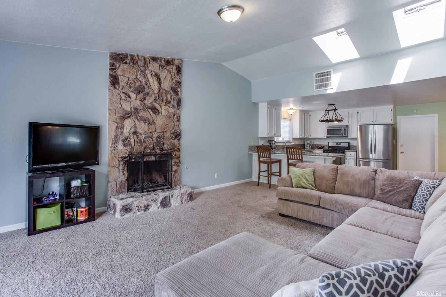 3601 Carson Oak Dr, Modesto, CA 95355 photo 8