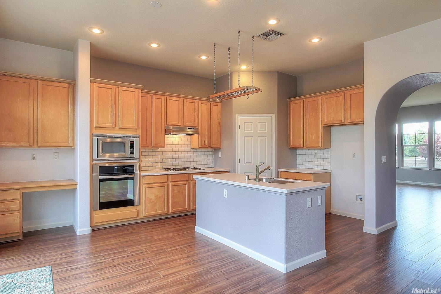 3008 Edgeview Dr, Modesto, CA 95355 photo 13
