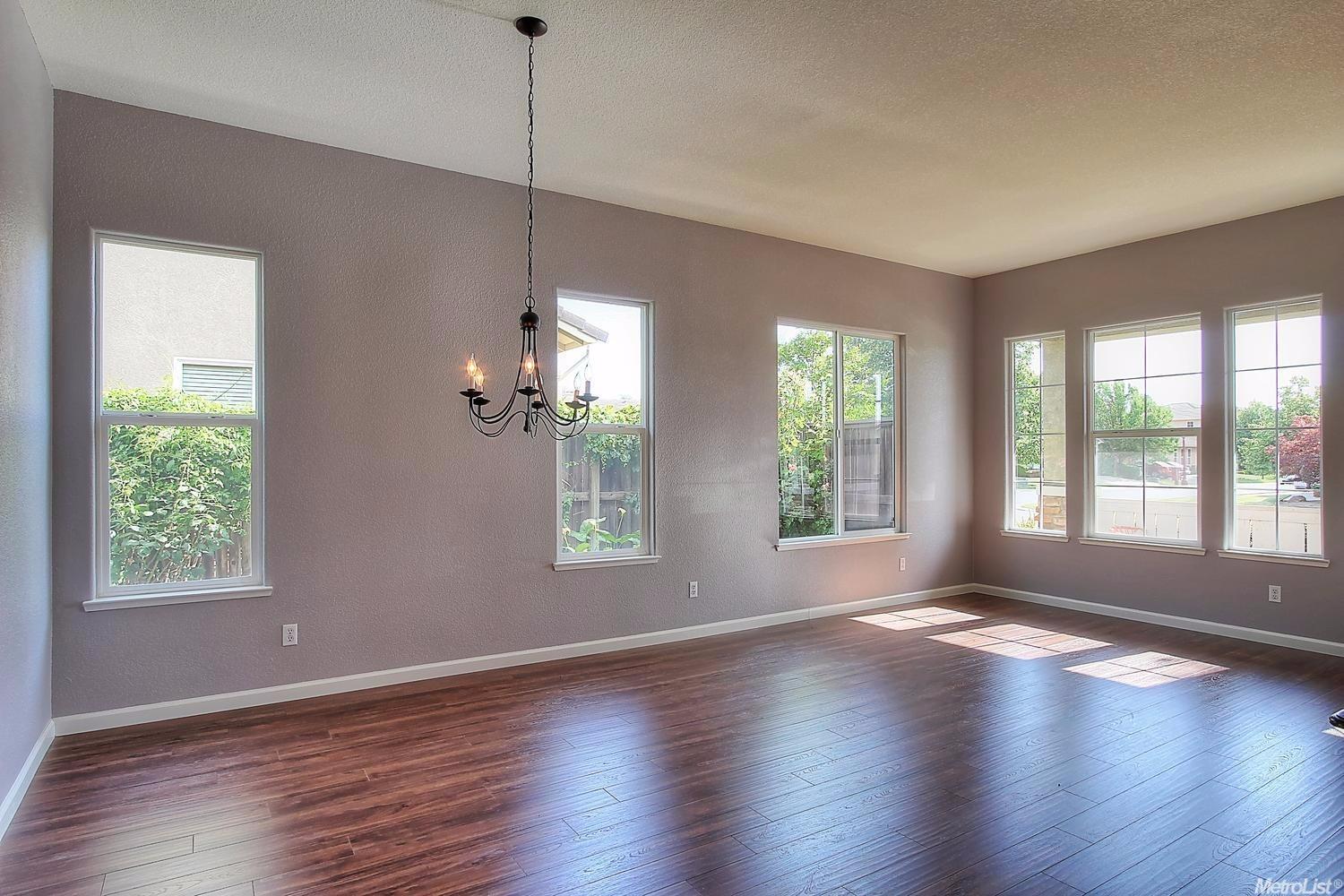 3008 Edgeview Dr, Modesto, CA 95355 photo 9