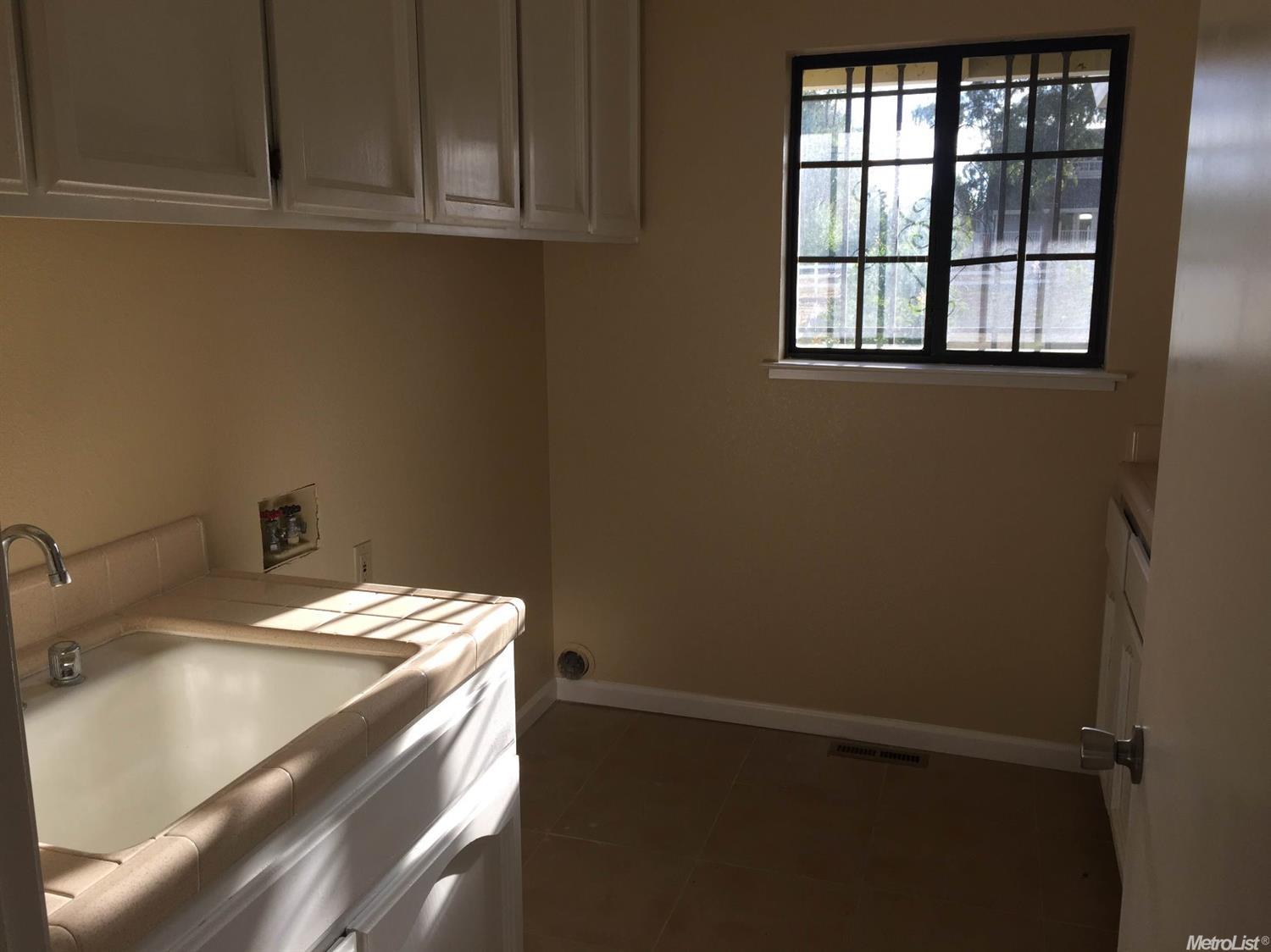 8040 Auburn Ave, Elverta, CA 95626 photo 9