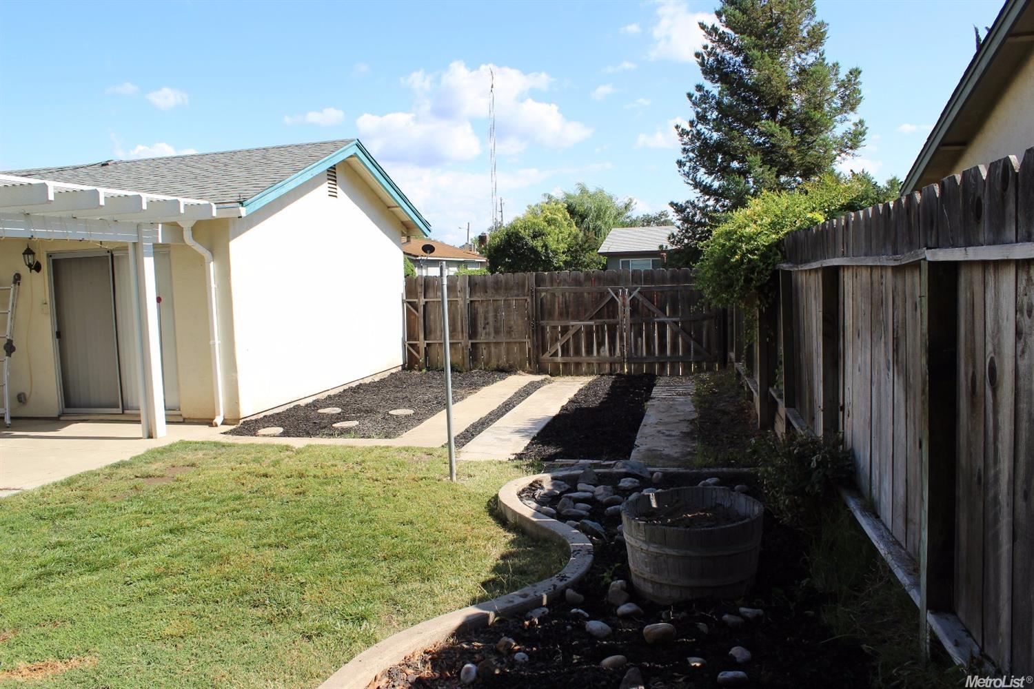 719 S Wilma Ave, Ripon, CA 95366 photo 14