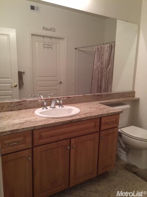 1360 Shady Ln #711, Turlock, CA 95382 photo 17