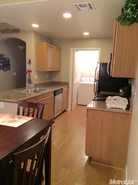 1360 Shady Ln #711, Turlock, CA 95382 photo 5