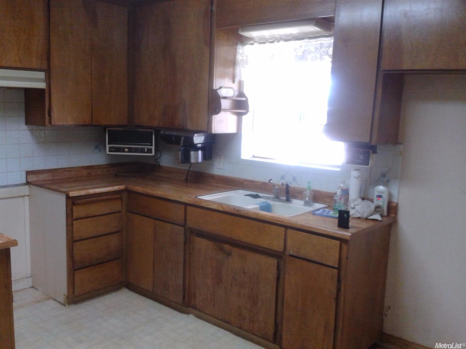 642 E Galin Rd, French Camp, CA 95231 photo 6