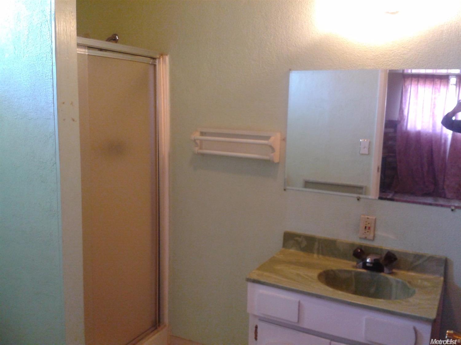 642 E Galin Rd, French Camp, CA 95231 photo 17