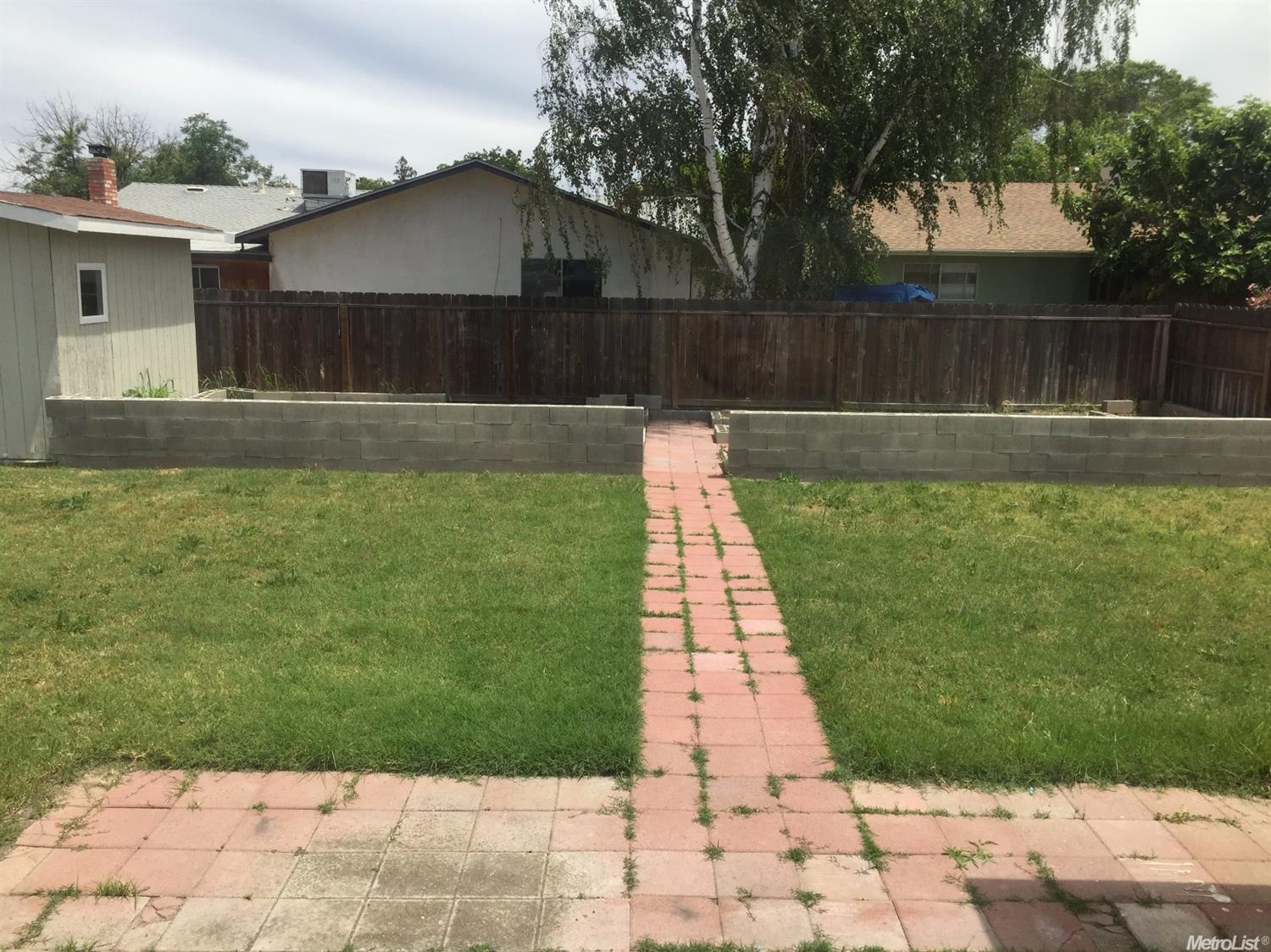 2016 Monte Carlo Ct, Modesto, CA 95350 photo 19