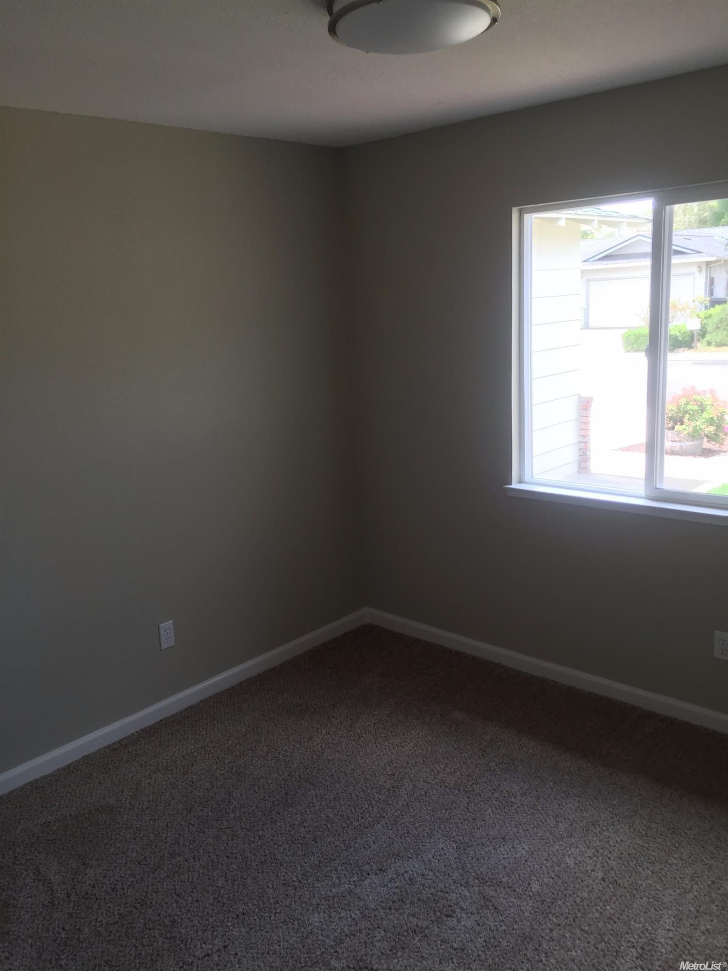 2016 Monte Carlo Ct, Modesto, CA 95350 photo 10