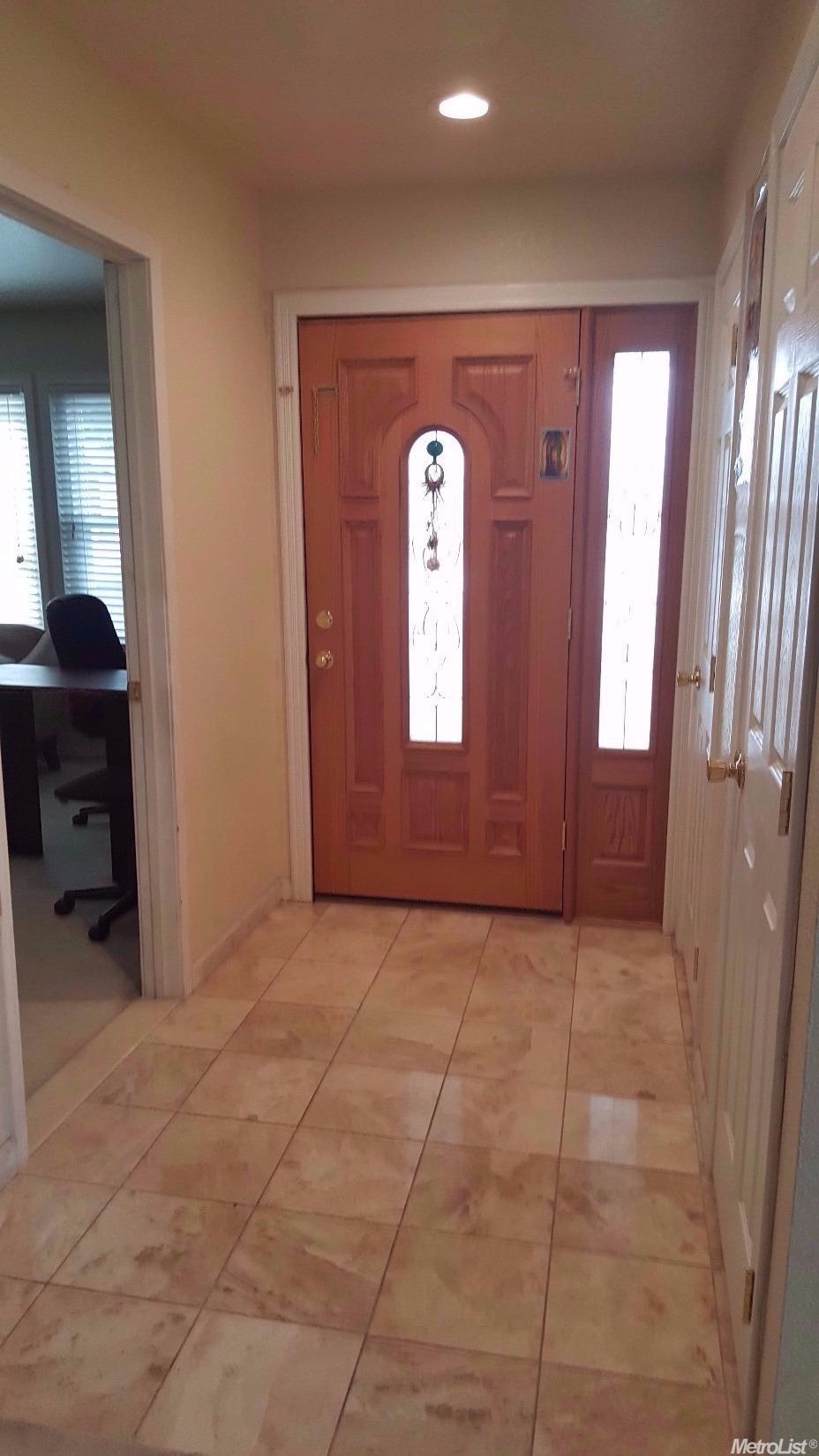 2104 Mather Dr, Modesto, CA 95350 photo 2